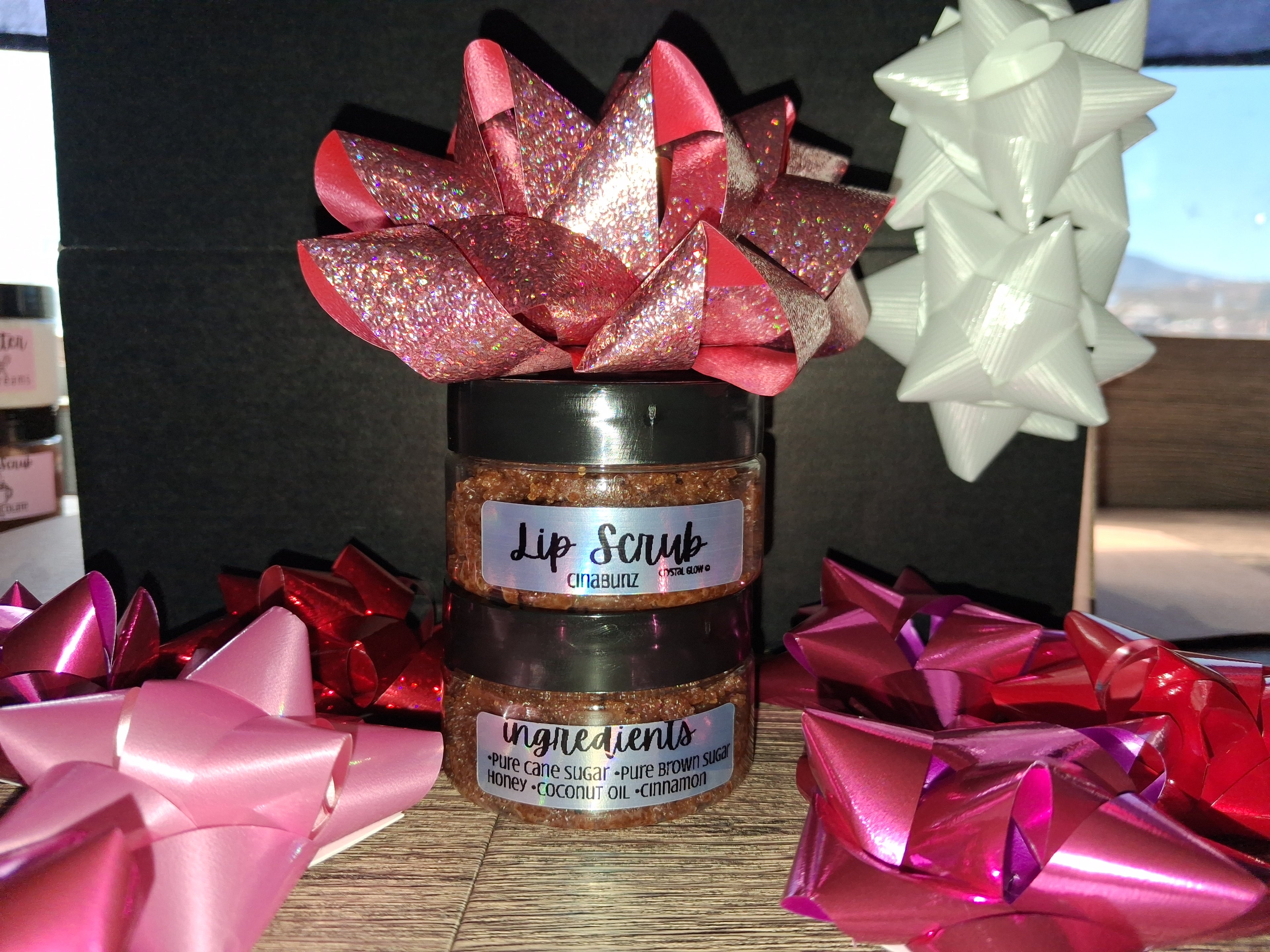 Cinabunz Lip Scrub